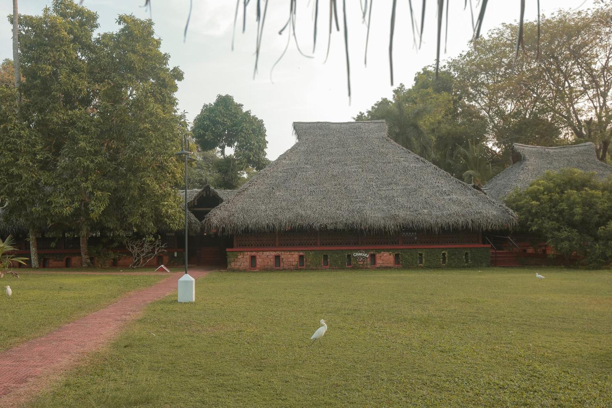 Marari Beach Resort Alleppey - A Cgh Earth Experience Марарикулам Экстерьер фото