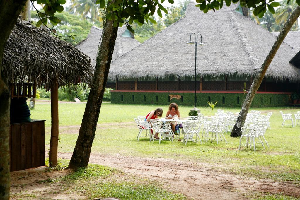 Marari Beach Resort Alleppey - A Cgh Earth Experience Марарикулам Экстерьер фото